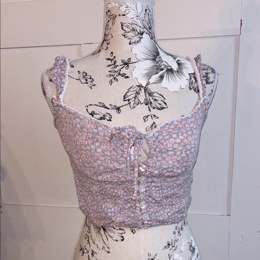 Crop Tank Top Floral Pink Blue Button Down Ties In Front Sleeveless Ruffle Sz M